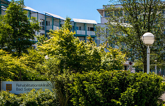 Außenansicht Rehaklinik Bad Salzelmen