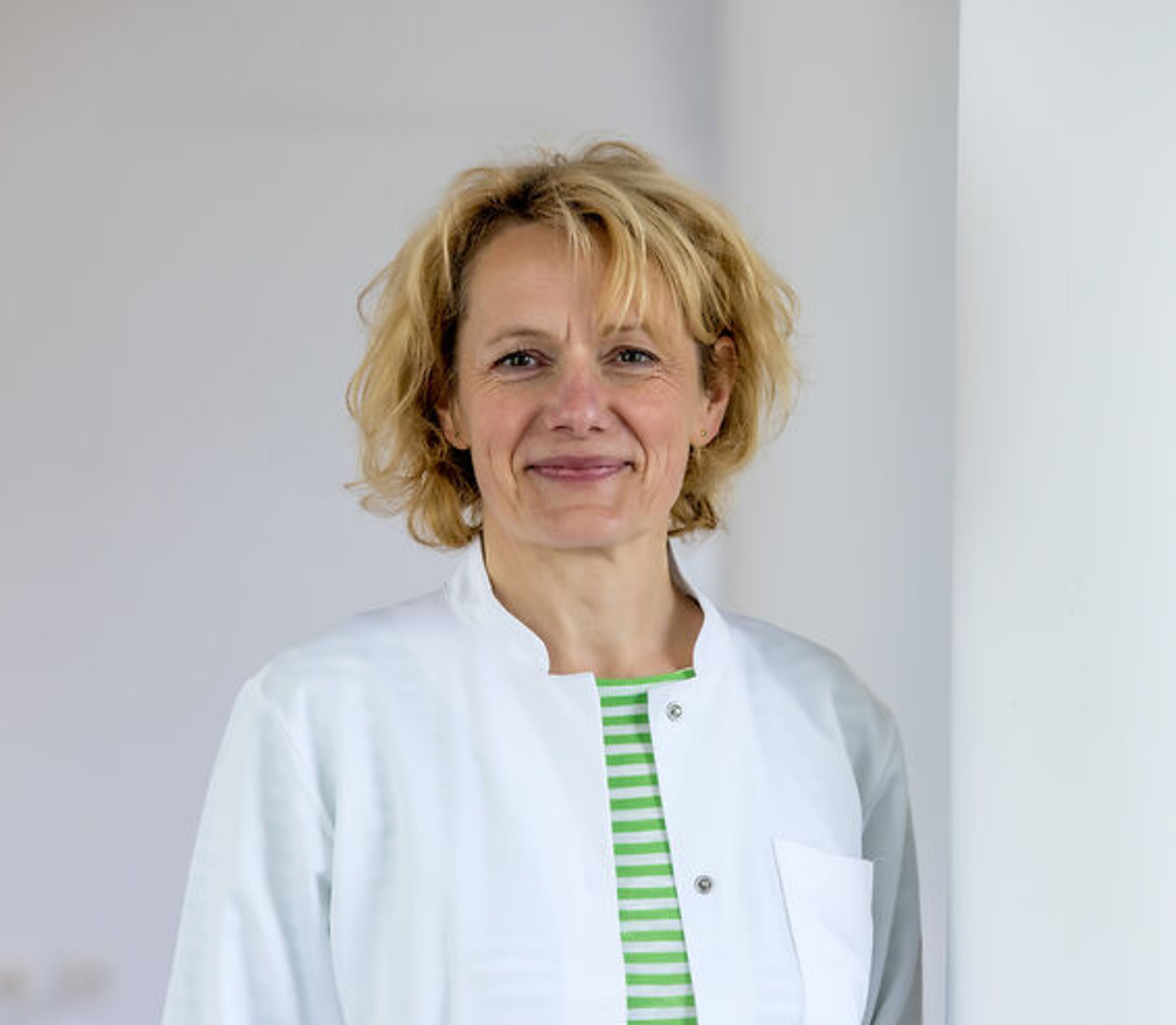 Chefärztin Orthopädie Dr. Rohkohl Chefärztin Orthopädie Dr. Rohkohl